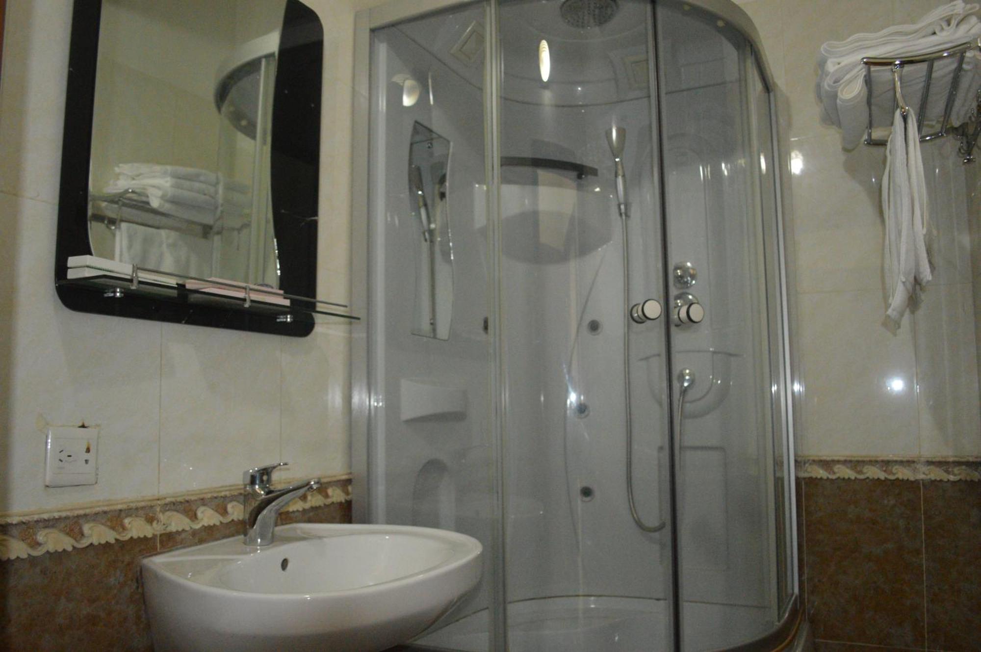 Land Hotel Ulánbátar Pokoj fotografie