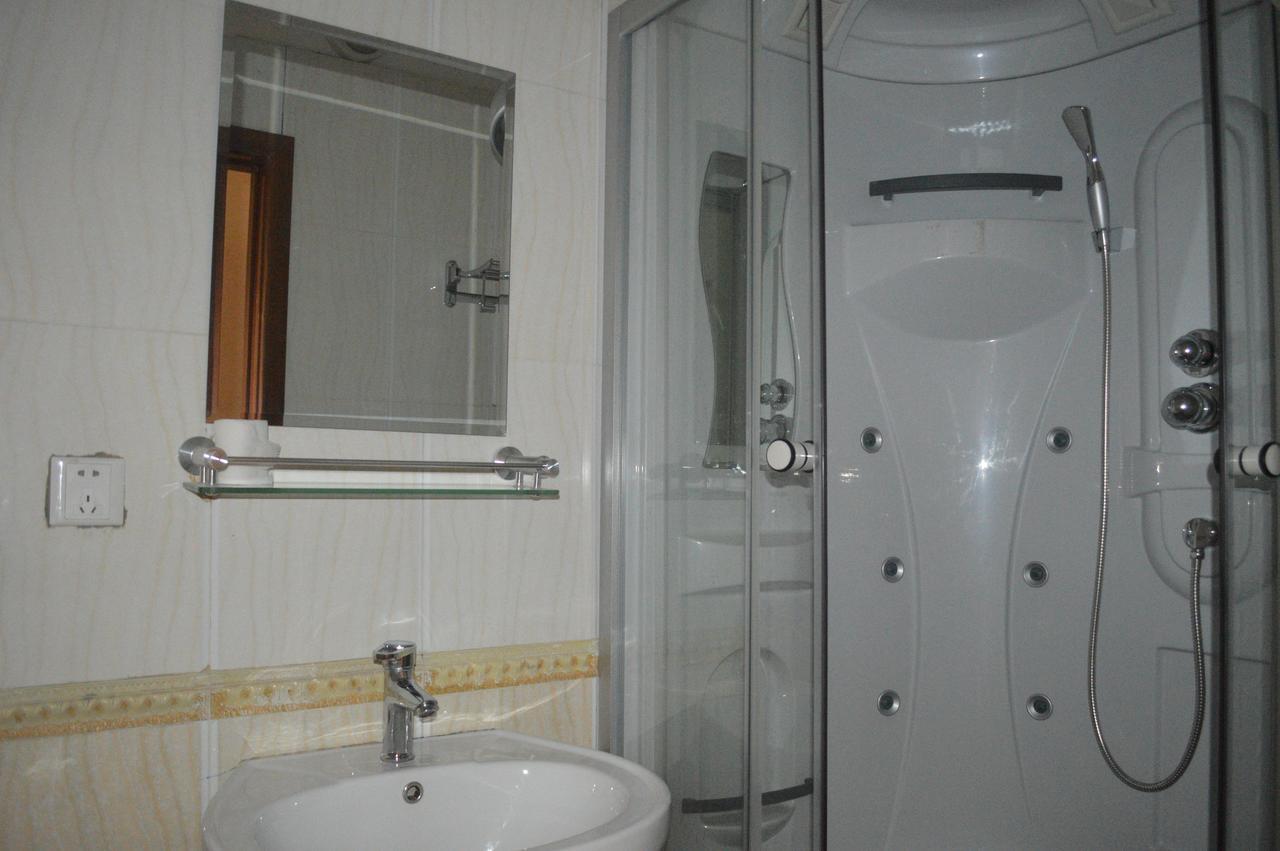 Land Hotel Ulánbátar Pokoj fotografie